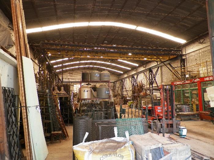 Galpón en Alquiler en Avellaneda, Buenos Aires - 1