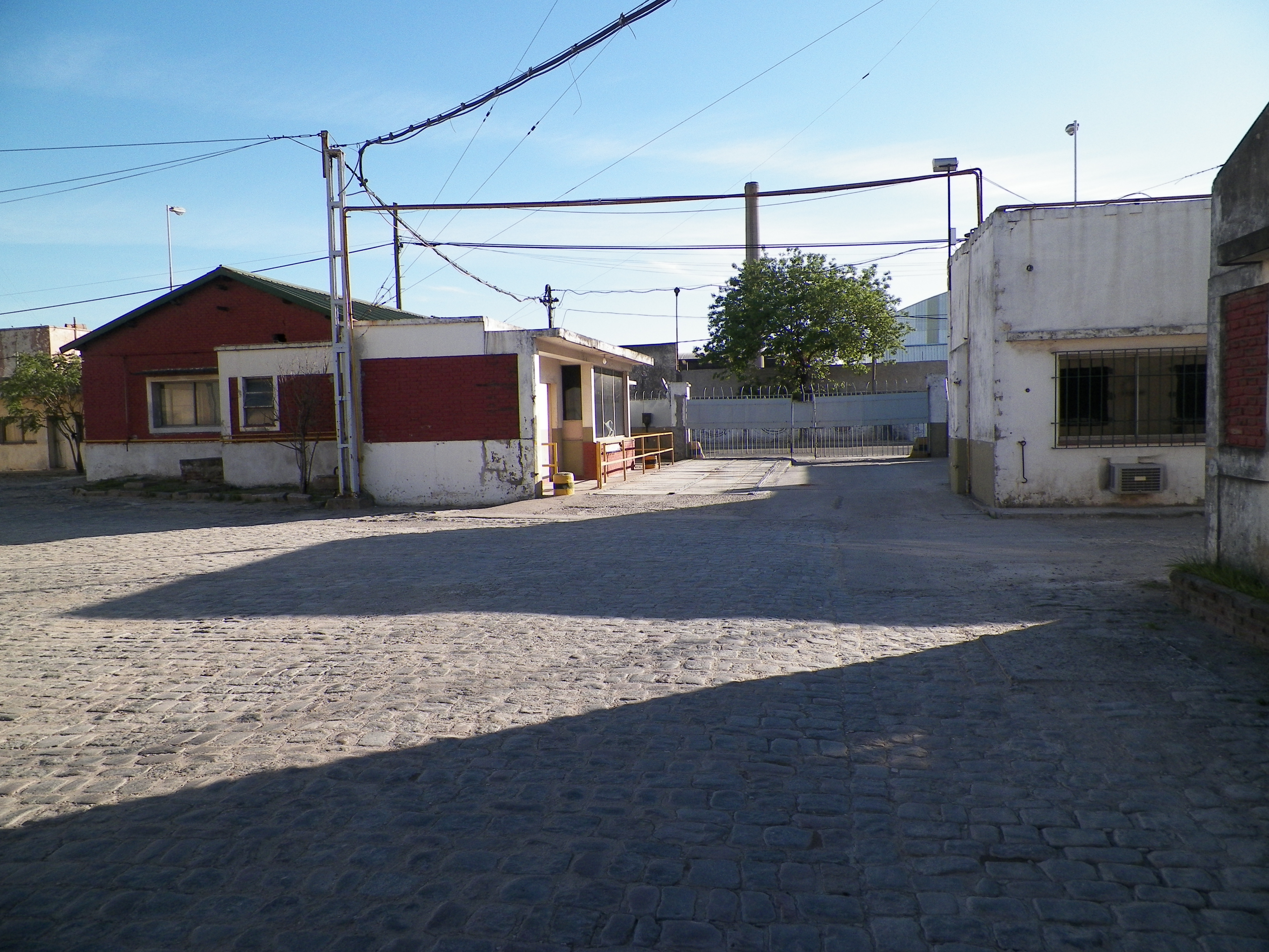 Terreno en venta con sector cubierto — foto 2