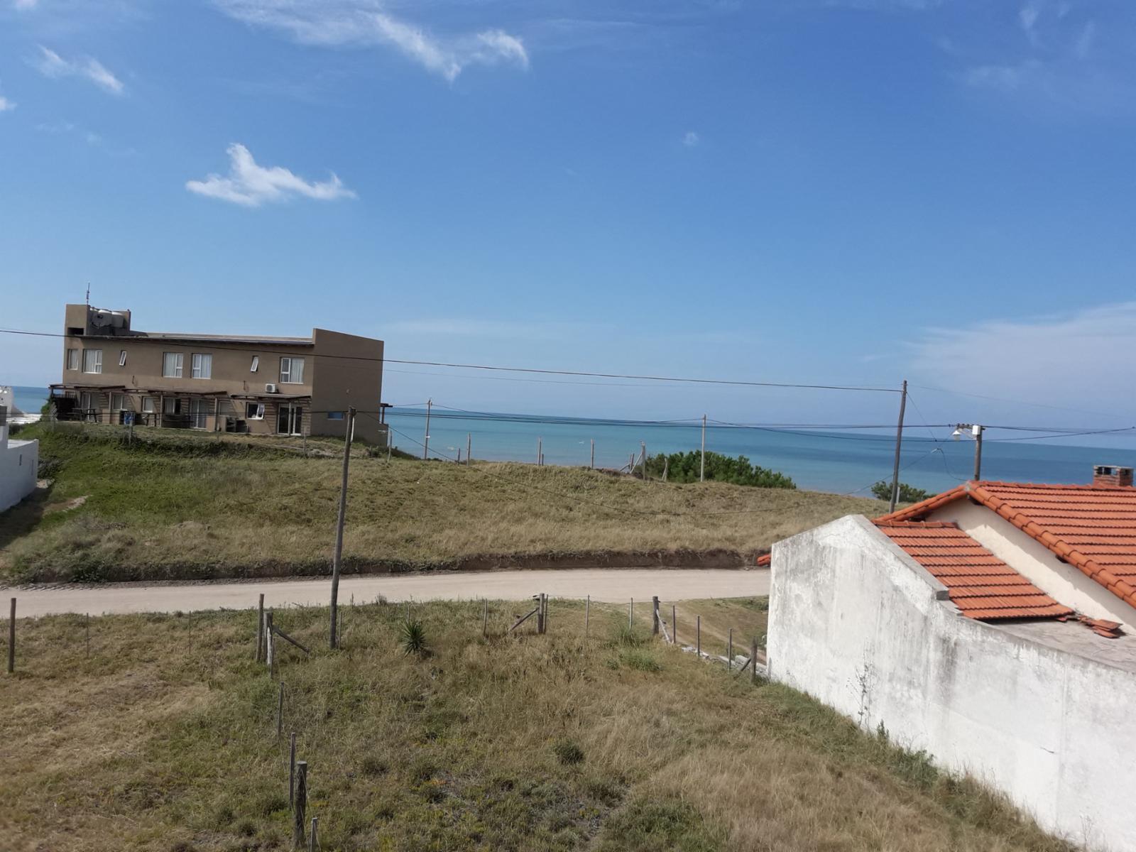 VENTA CASA CON GRAN VISTA AL MAR EN QUEQUEN