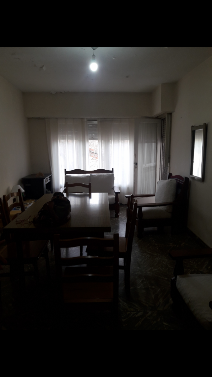 hermoso departamento con 2 dormitorios excelente ubicacion primer piso x escalera — foto 2