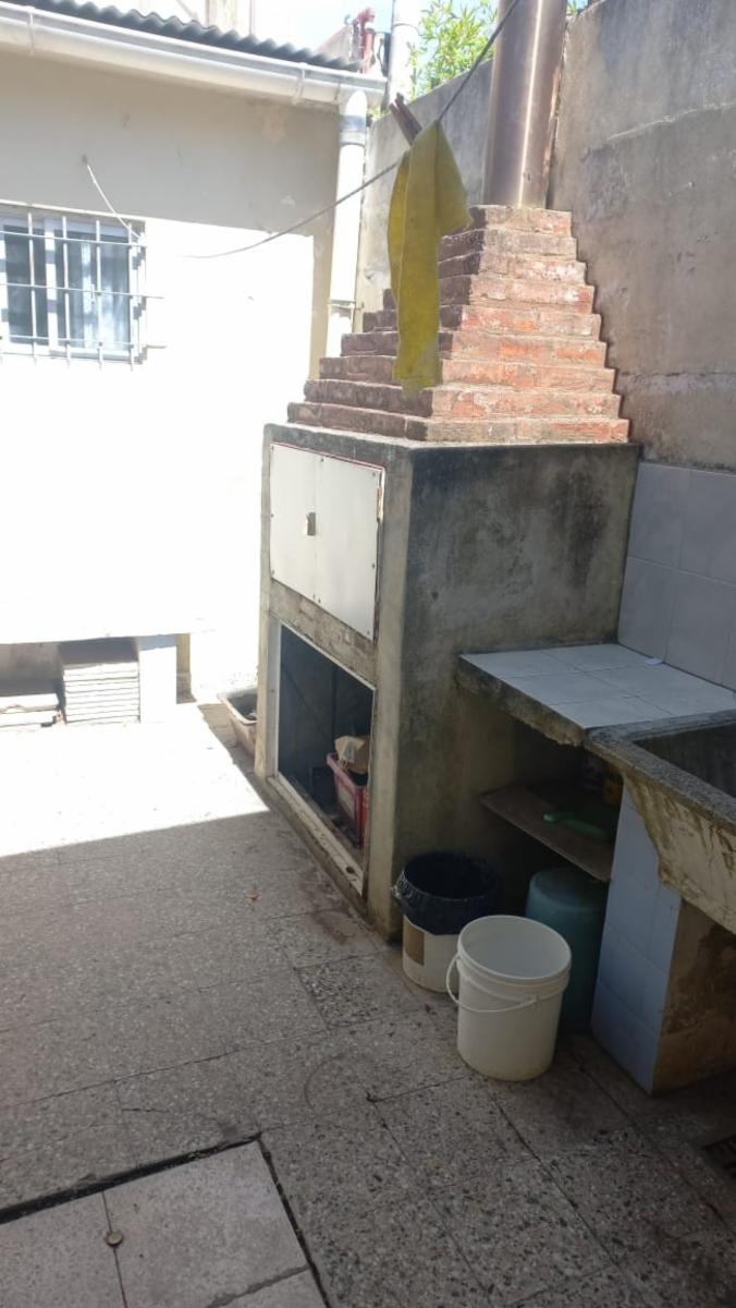 DEPARTAMENTO 2 AMBIENTES INTERNO CON PARRILLA SIN EXPENSAS — foto 6