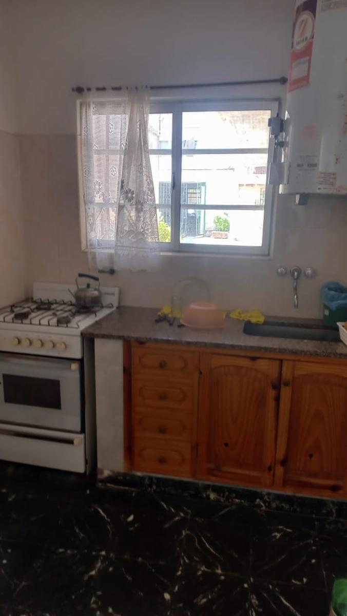 DEPARTAMENTO 2 AMBIENTES INTERNO CON PARRILLA SIN EXPENSAS — foto 7