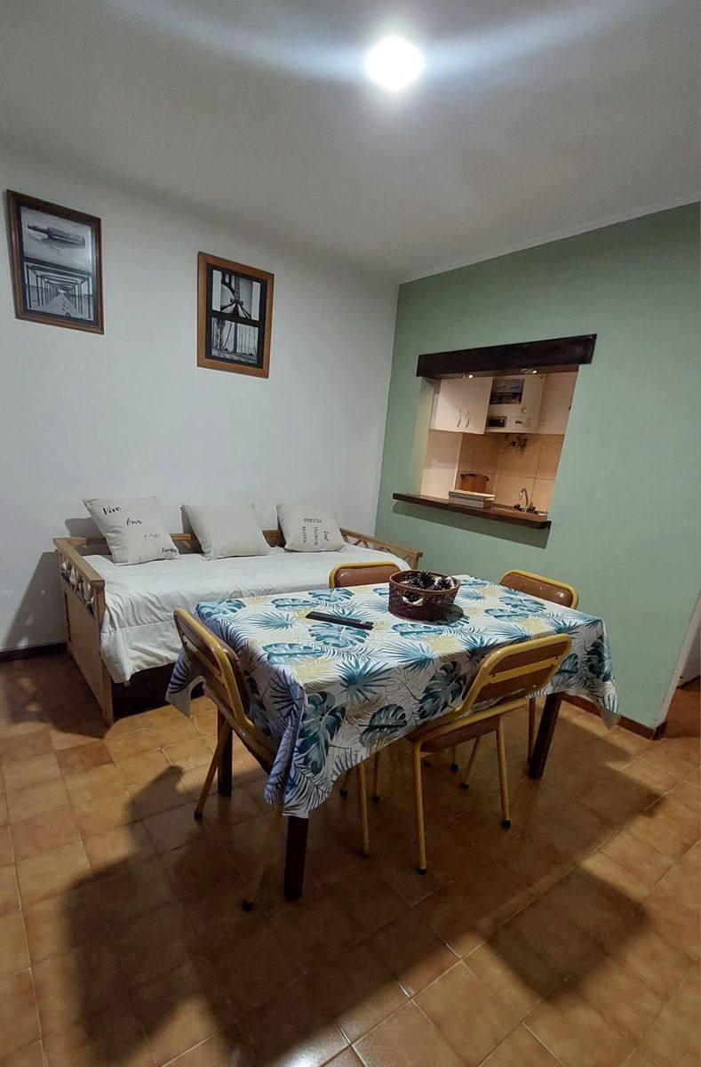 Departamento de un dormitorio a una cuadra del mar, frente al parque — foto 9