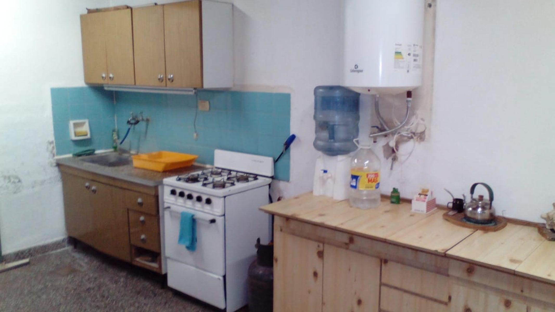 GRAN CASA CON 4 DORMITORIOS Y 2 BAÑOS EN BARRIO 9 DE JULIO — foto 10