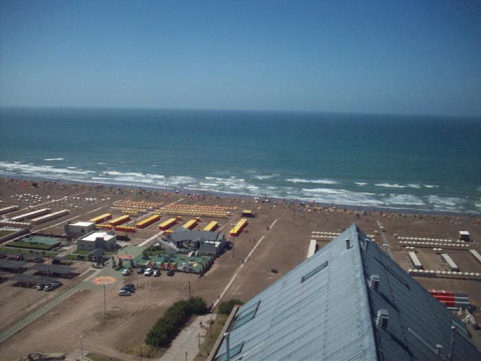 Depto chiche con la mejor vista de necochea y el mar — foto 3