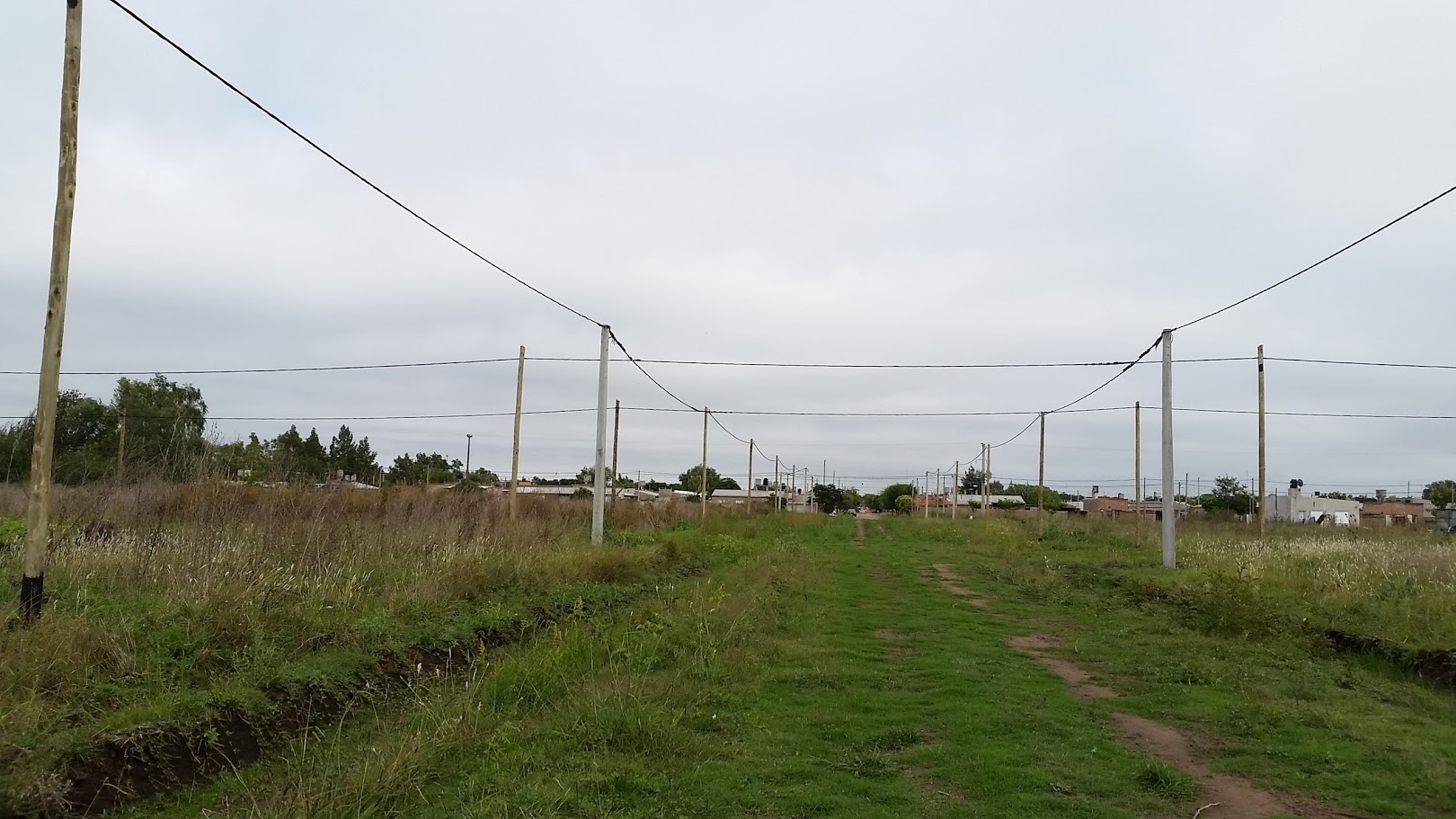 VENTA DE LOTES, EN NUEVO LOTEO, POLIDEPORTIVO HURACAN - 6