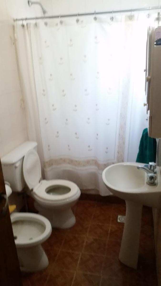 HERMOSA CASA EN VENTA DE 3 DORMITORIOS - 2