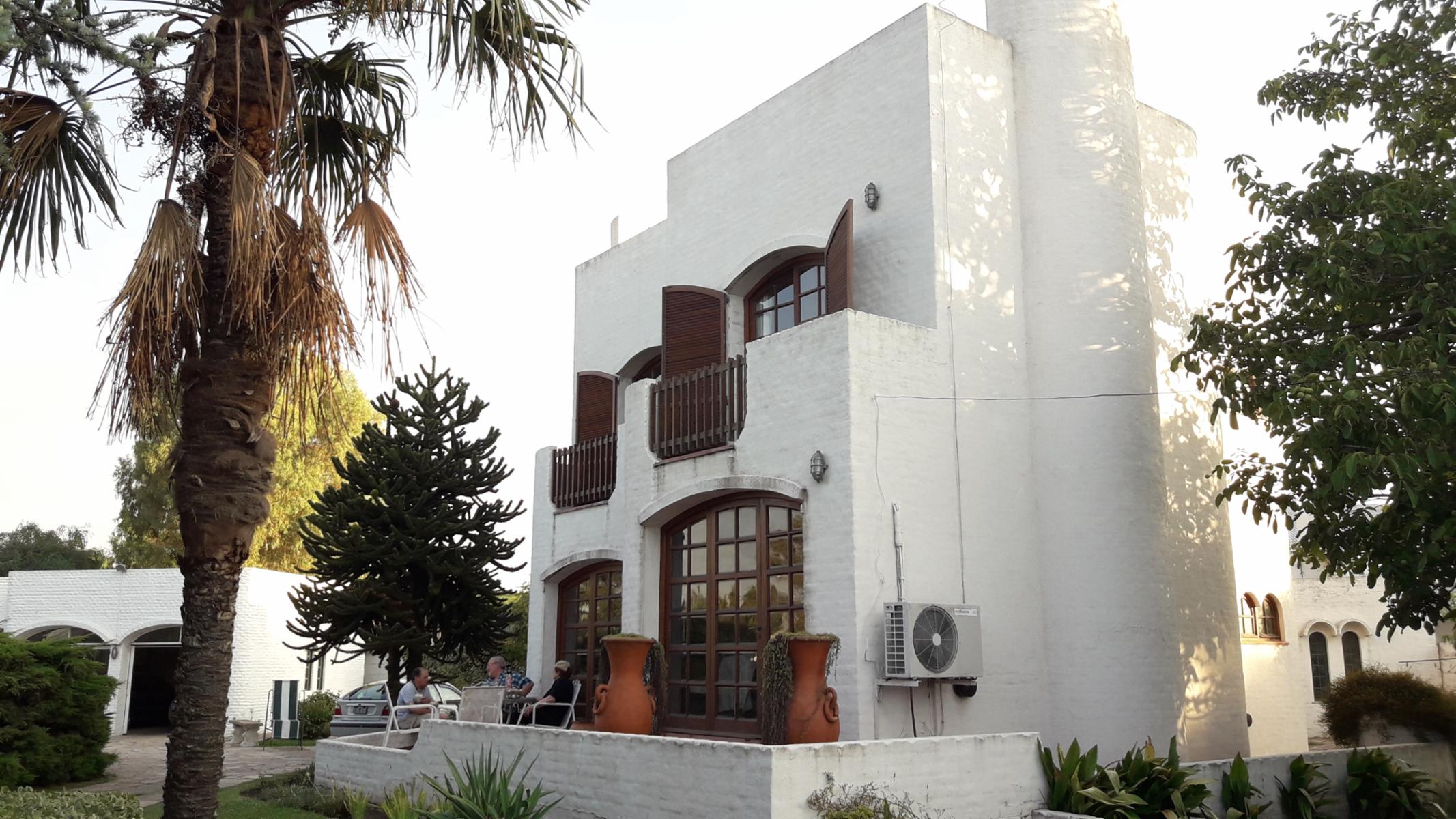 CASA QUINTA EN VENTA, GRAN PARQUE CON PILETA - 7