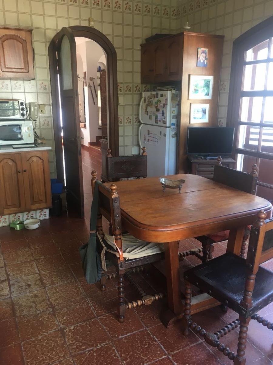 CASA QUINTA EN VENTA, GRAN PARQUE CON PILETA - 17