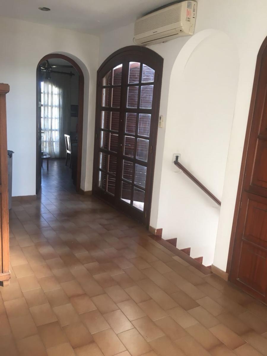 CASA QUINTA EN VENTA, GRAN PARQUE CON PILETA - 27