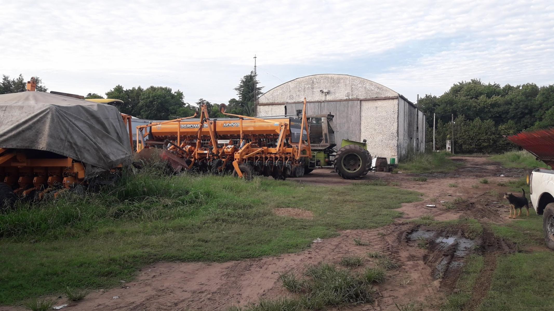 GALPON DE 10 X 20 MTS. CON GRAN TERRENO DE 40 X 86 MTS. EN BARRIO LAS NAZARENAS - 6