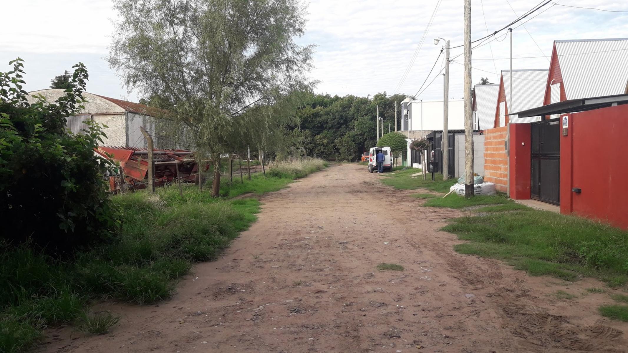 GALPON DE 10 X 20 MTS. CON GRAN TERRENO DE 40 X 86 MTS. EN BARRIO LAS NAZARENAS - 8