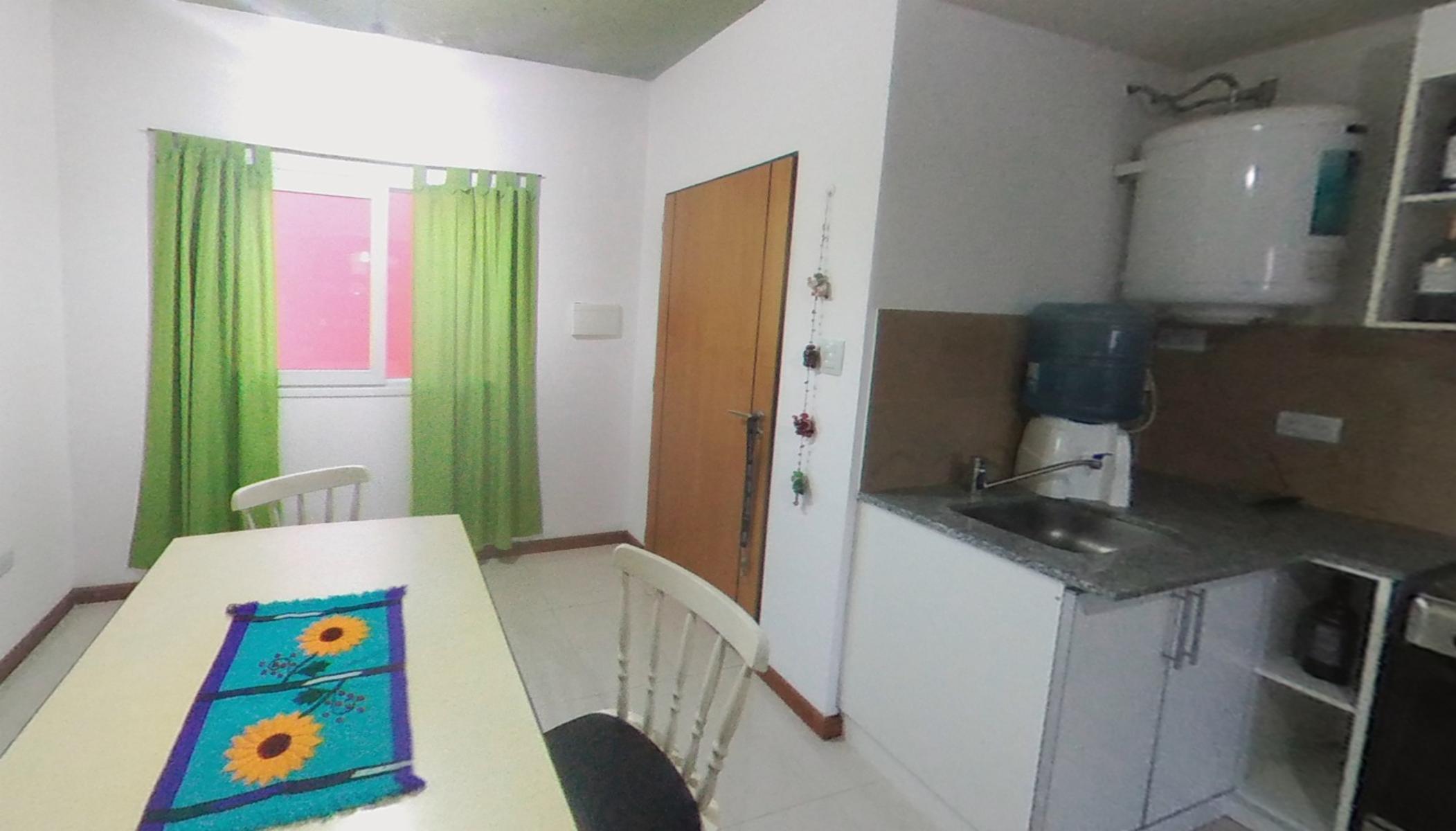 ALQUILER TEMPORARIO DE MONOAMBIENTE AMUEBLADO POR DÍA — foto 3