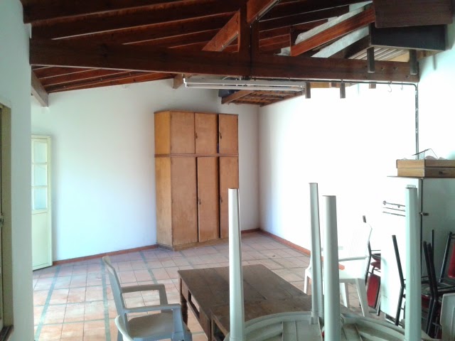 VENTA DE TERRENO CON QUINCHO, LOTE DE 10 X 33 mts. EN CARLOS CASARES - 3