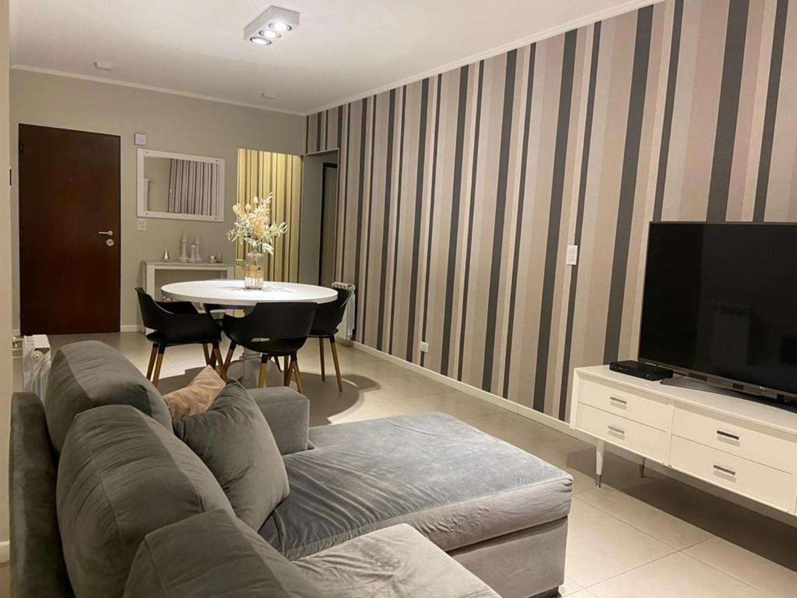 Excelente Se vende Semipiso todo al frente 2 unidades Juntas Monoambiente + 3 ambientes Super Divino — foto 2