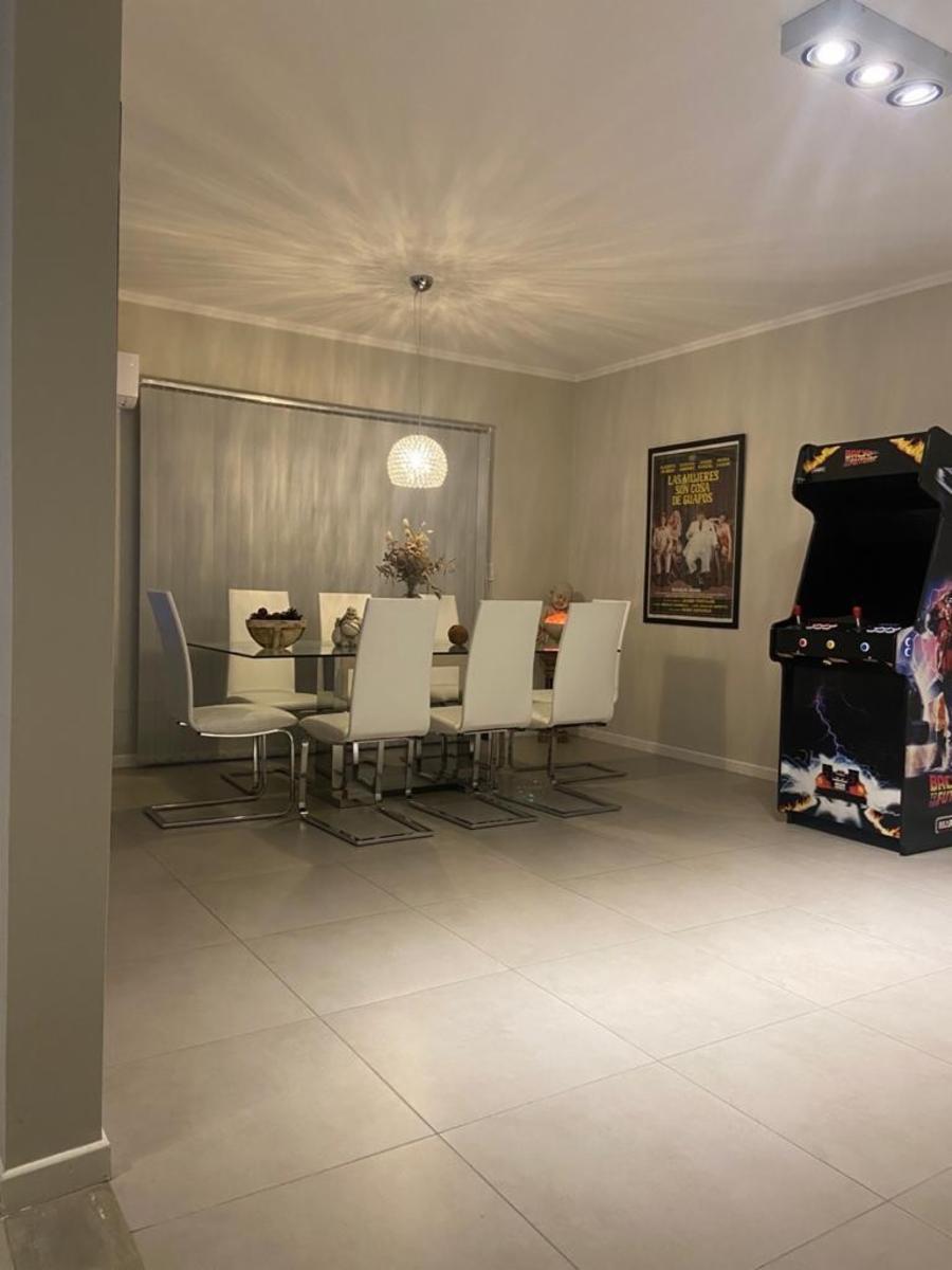 Excelente Se vende Semipiso todo al frente 2 unidades Juntas Monoambiente + 3 ambientes Super Divino — foto 5