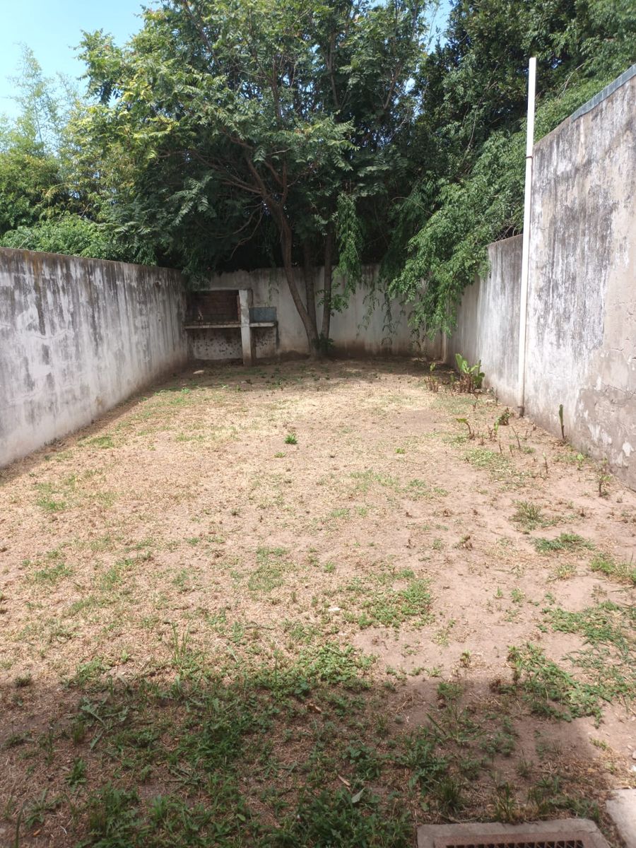 Casa de Dos dormitorios. Servicios - 1