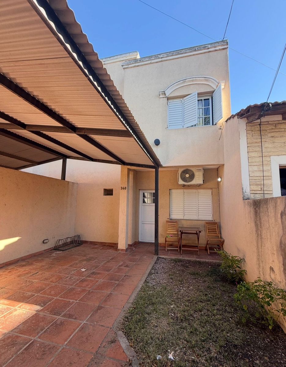 Casa de Dos dormitorios. Servicios — foto 4