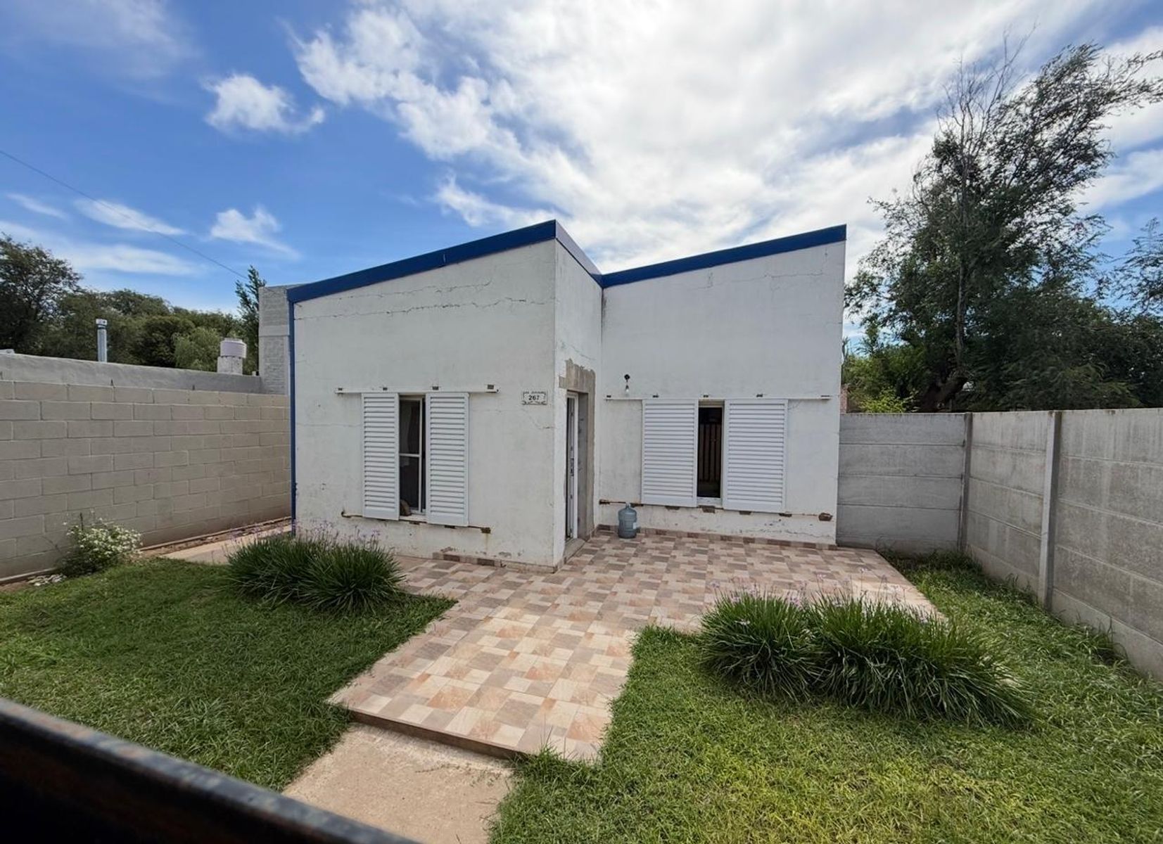Casa de un dormitorio. Moderna construcción. — foto 6