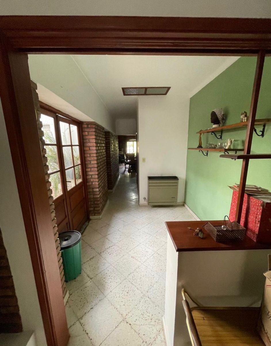 Casa buen estado y construcción. Gas - 4