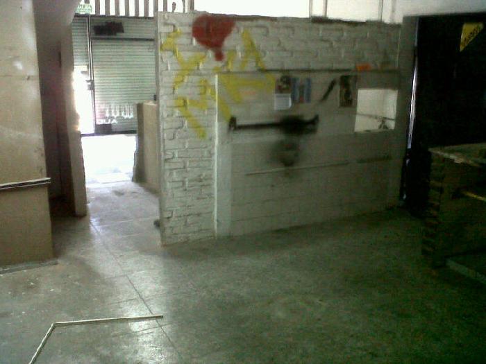 Local Comercial en Alquiler en Avellaneda, Buenos Aires - 6