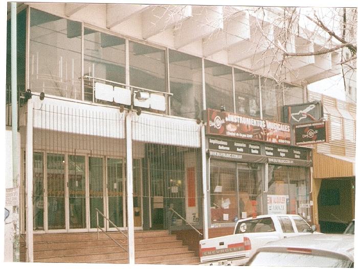 LOCAL GRAN VIDRIERA EN BELGRANO SIN COMISIÓN!!! - 1