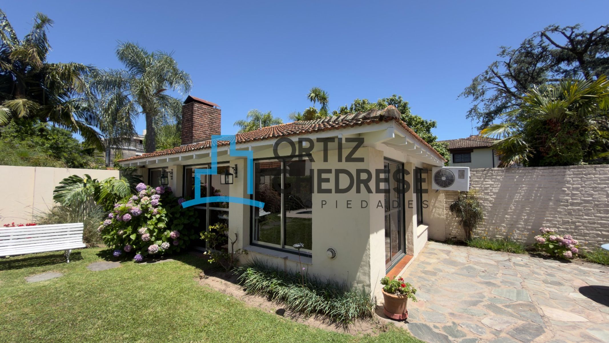 Laprida 300 - Importante Chalet en venta con pileta y jardín - San Isidro — foto 7