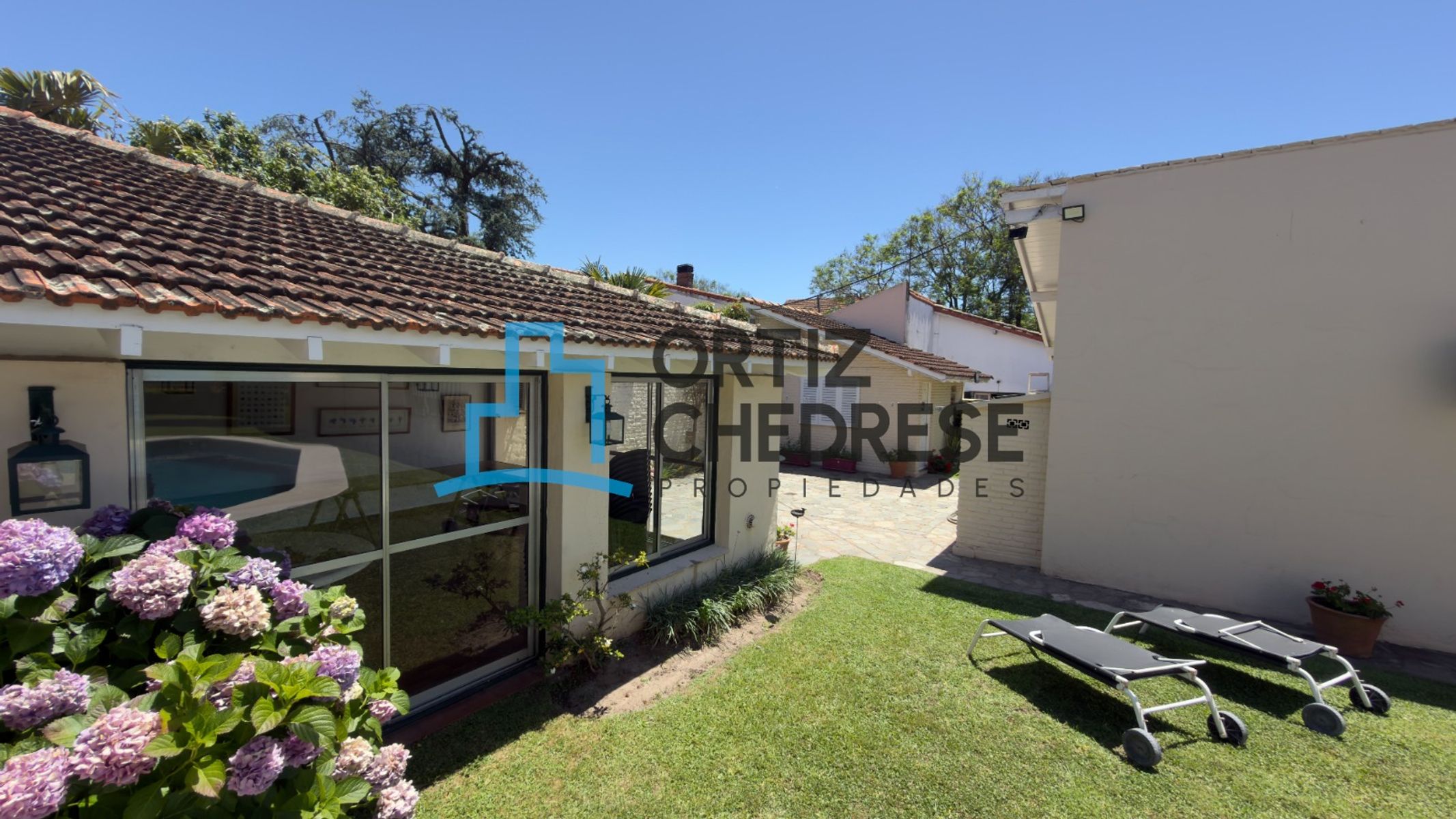 Laprida 300 - Importante Chalet en venta con pileta y jardín - San Isidro — foto 9