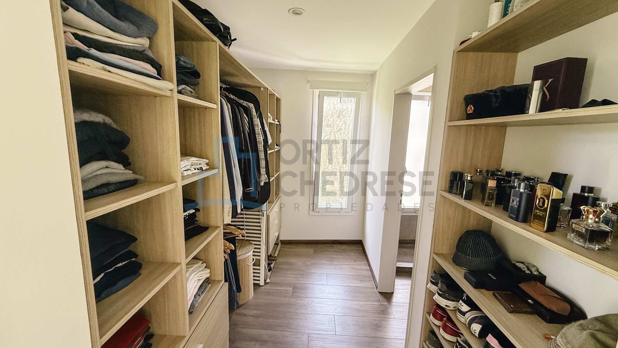 Barrio San Matías - Casa de 5 ambientes con pileta y gran jardín - Escobar — foto 6