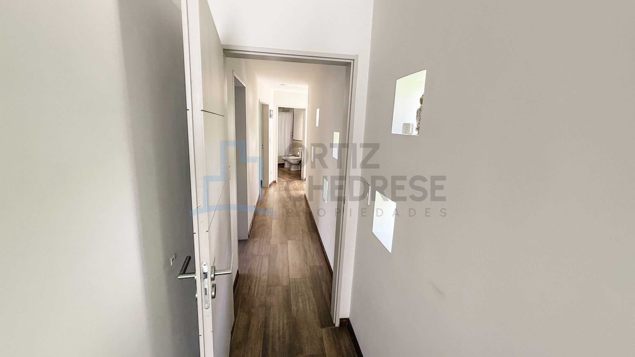 Barrio San Matías - Casa de 5 ambientes con pileta y gran jardín - Escobar — foto 7