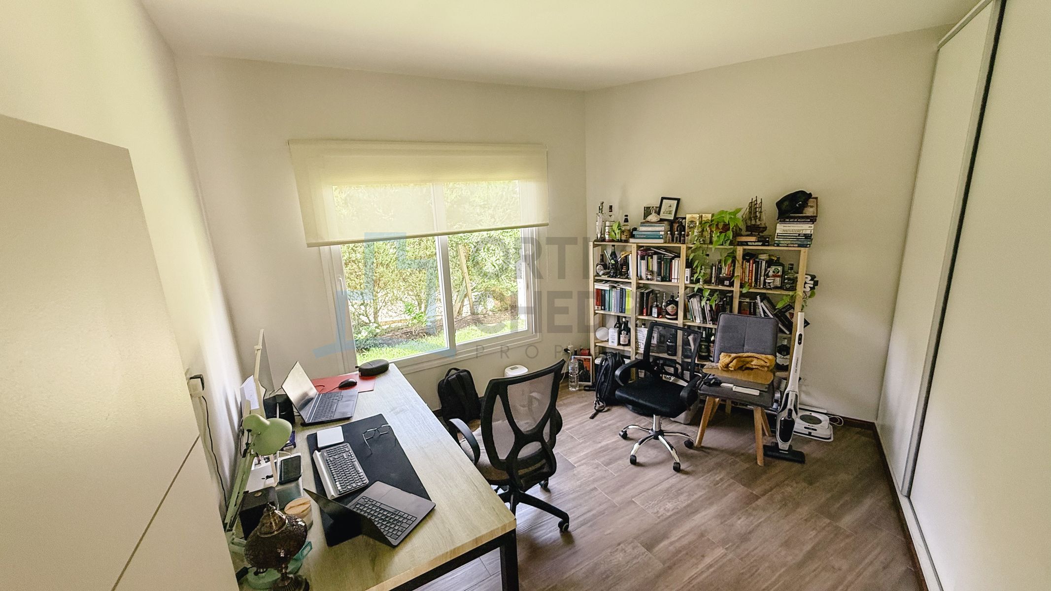Barrio San Matías - Casa de 5 ambientes con pileta y gran jardín - Escobar — foto 9