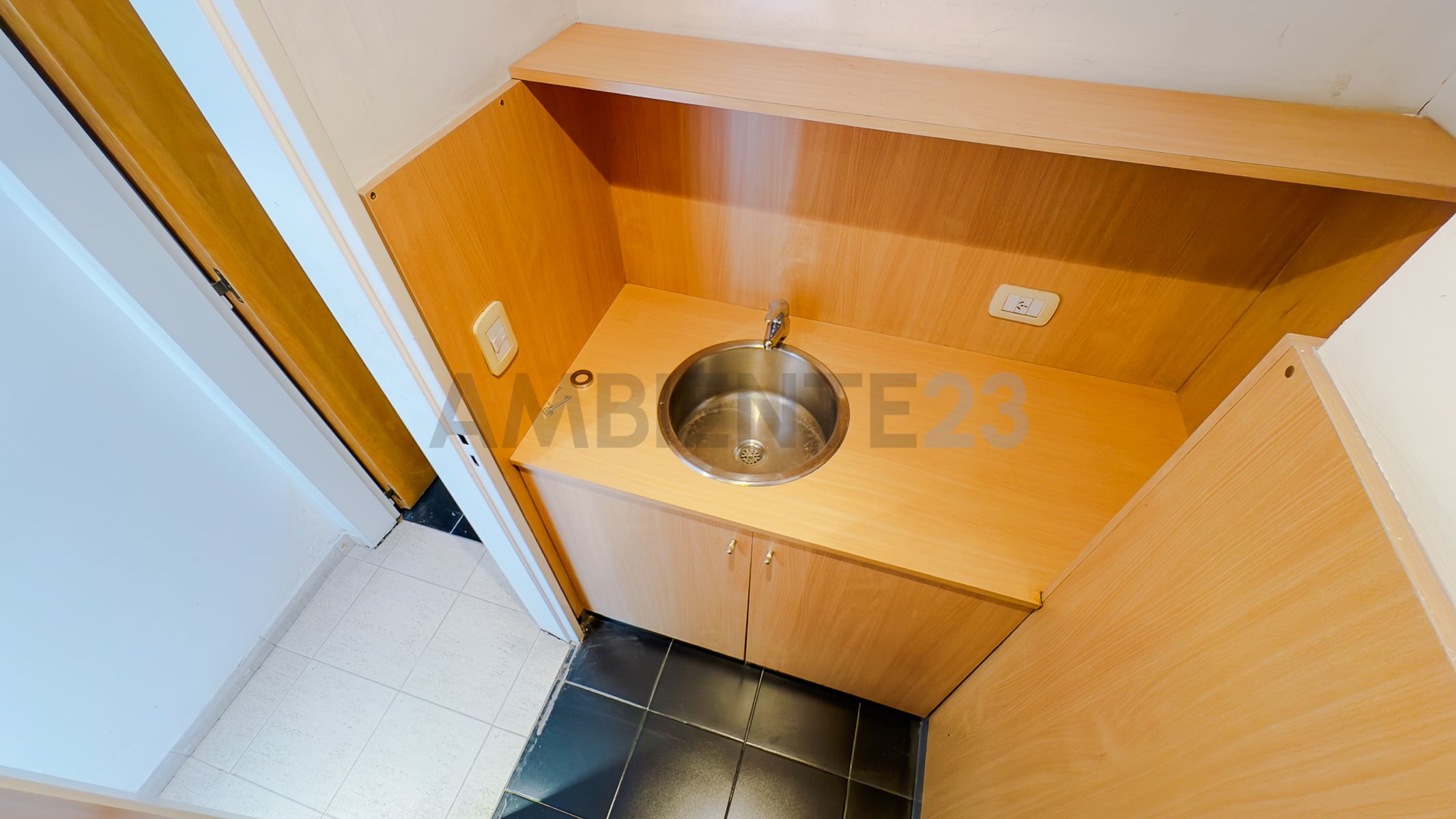 Piso de oficinas en alquiler en Palermo - 140m2 + 2 cocheras - 33