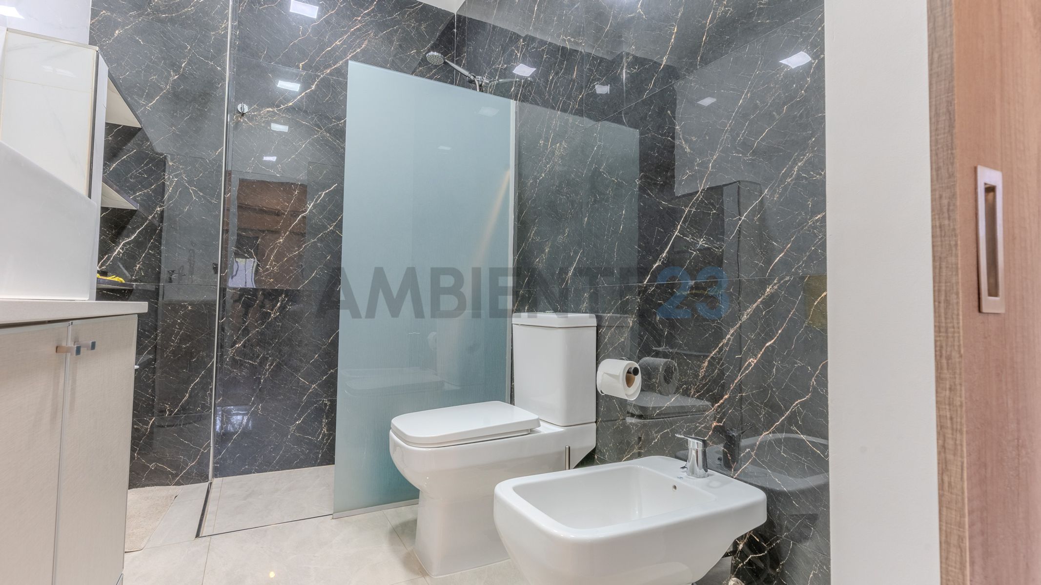 Maza 1400 - Amplio PH tipo casa de 3 ambientes con jardín y pileta - Boedo - 15