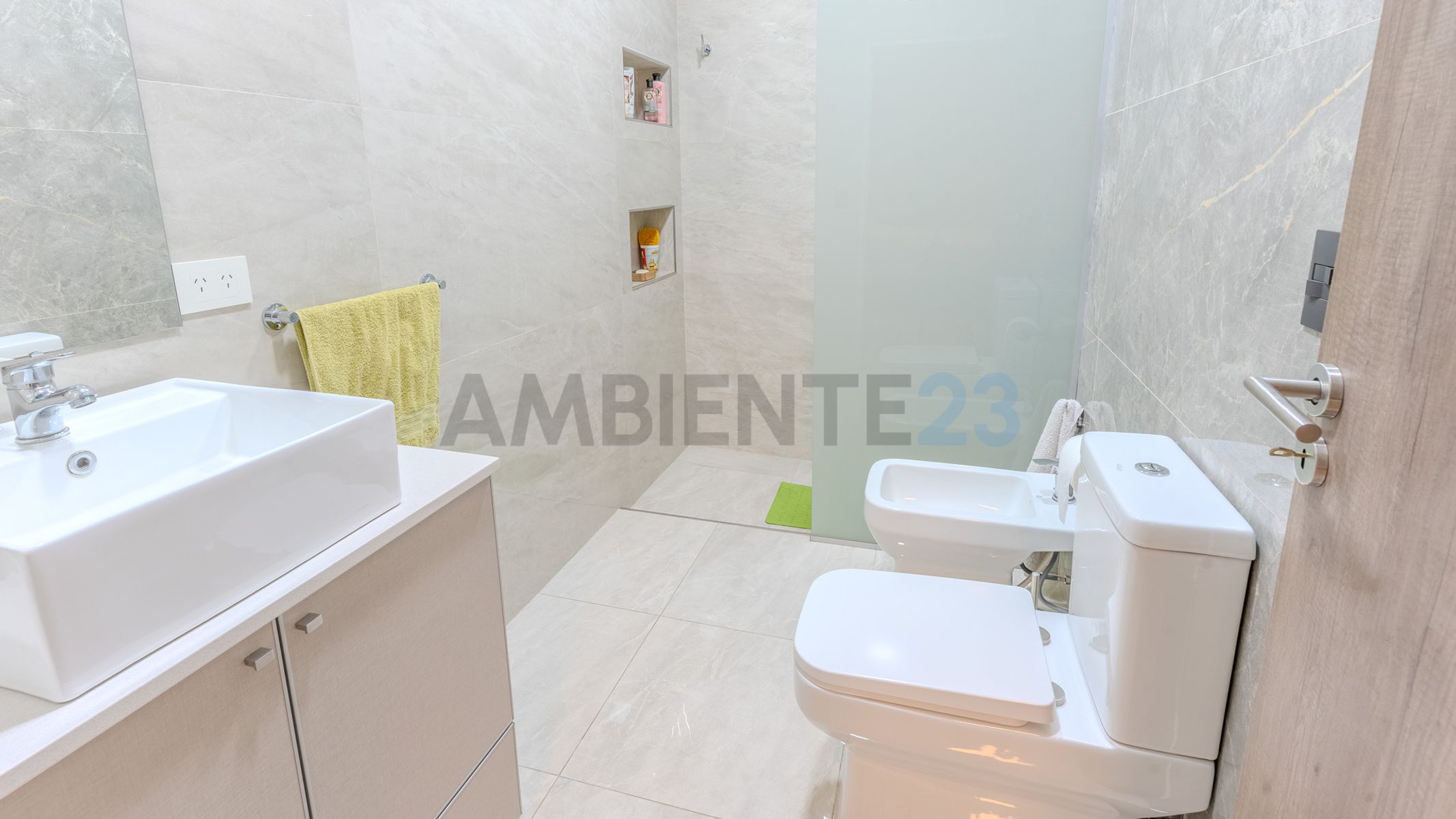 Maza 1400 - Amplio PH tipo casa de 3 ambientes con jardín y pileta - Boedo - 21