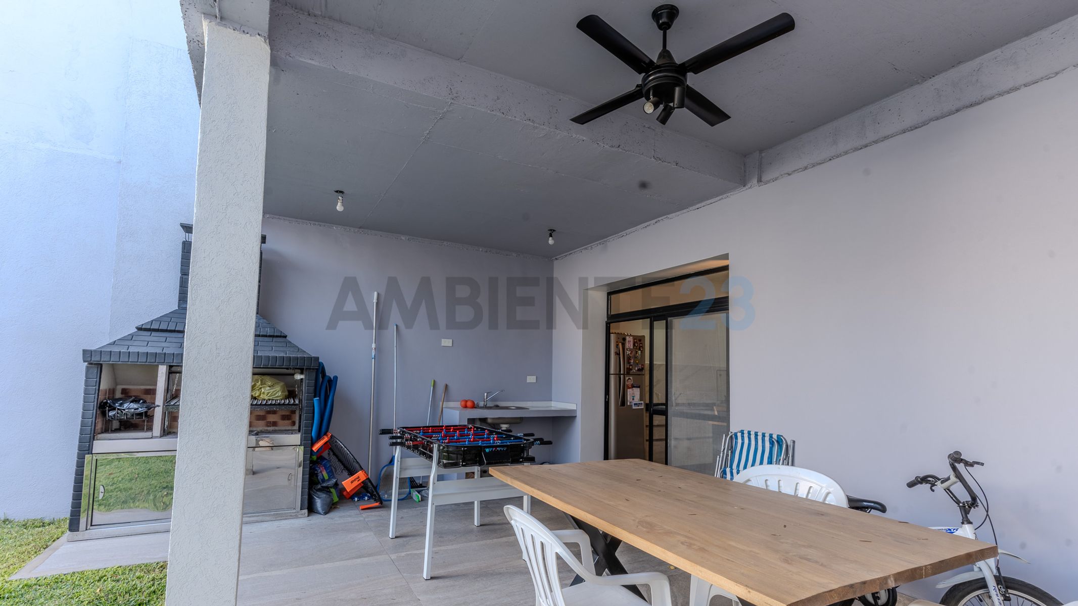 Maza 1400 - Amplio PH tipo casa de 3 ambientes con jardín y pileta - Boedo - 24