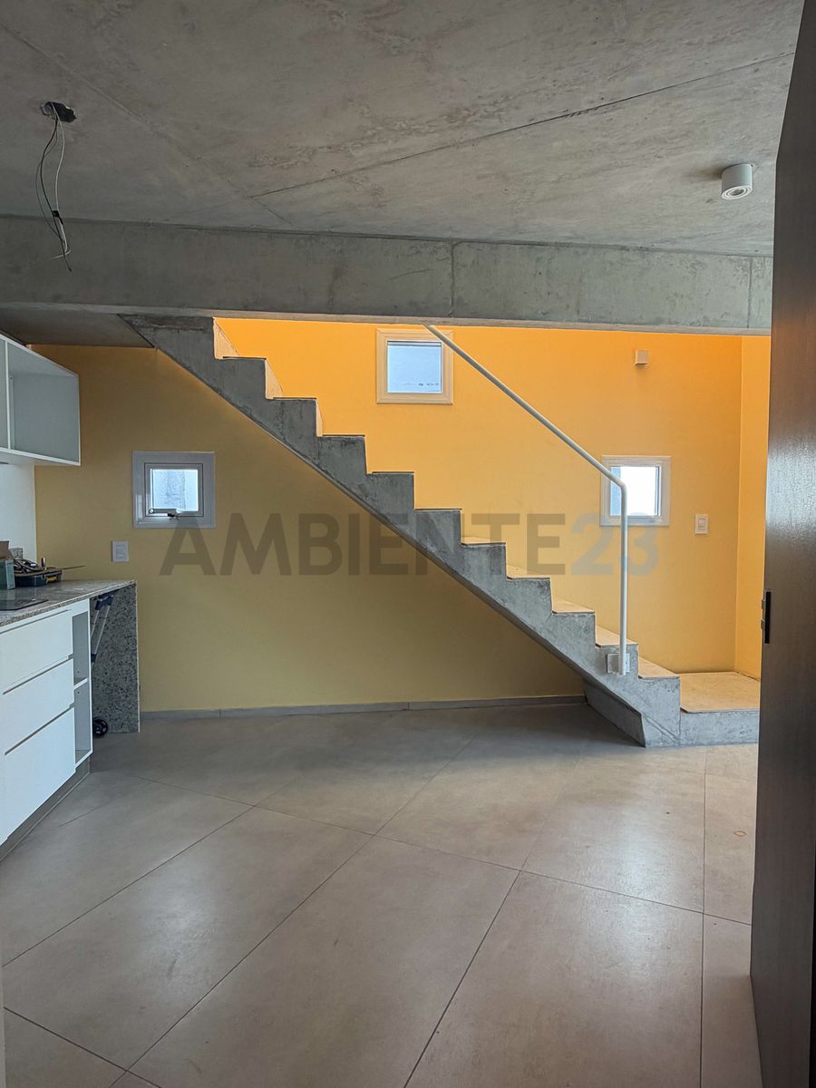 Departamento monoambiente con balcon y terraza en alquiler - Colegiales - 6