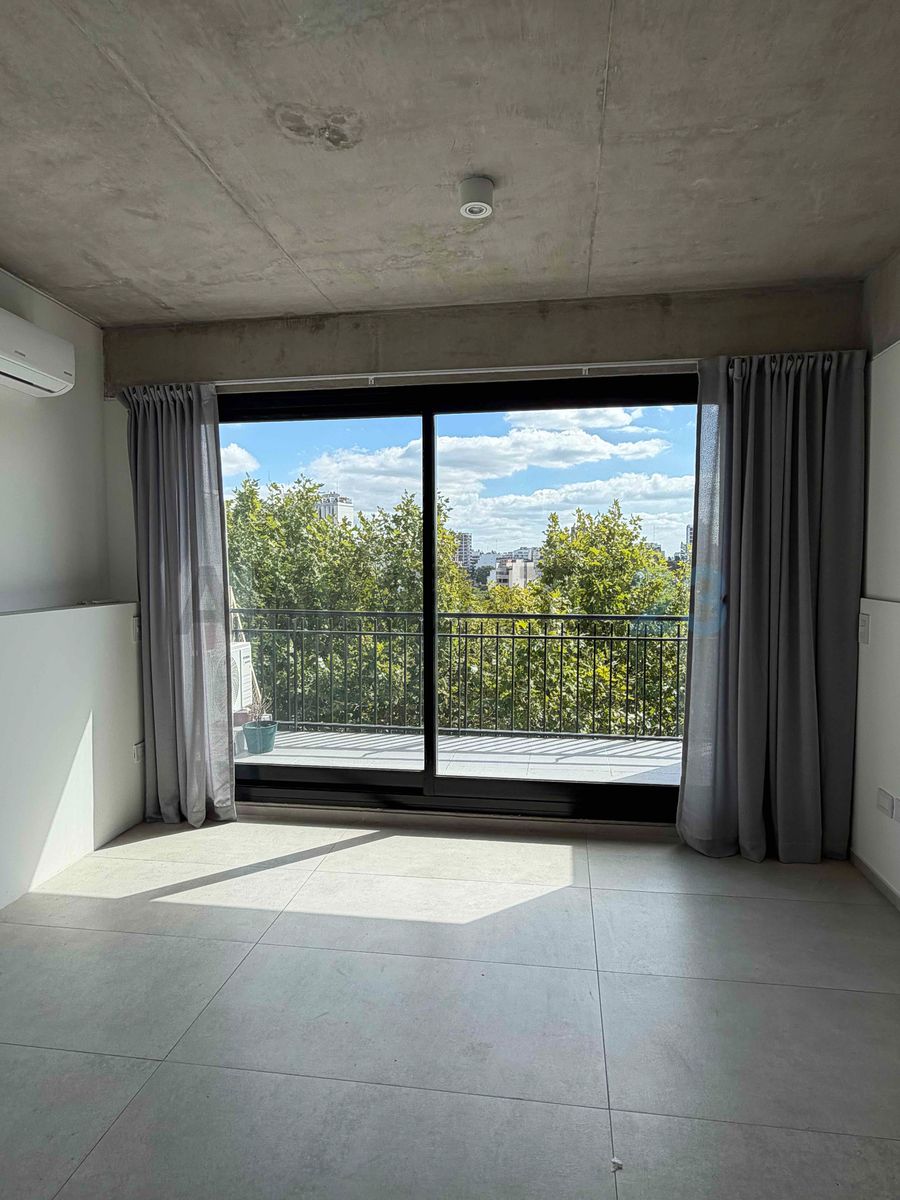 Departamento monoambiente con balcon y terraza en alquiler - Colegiales - 9