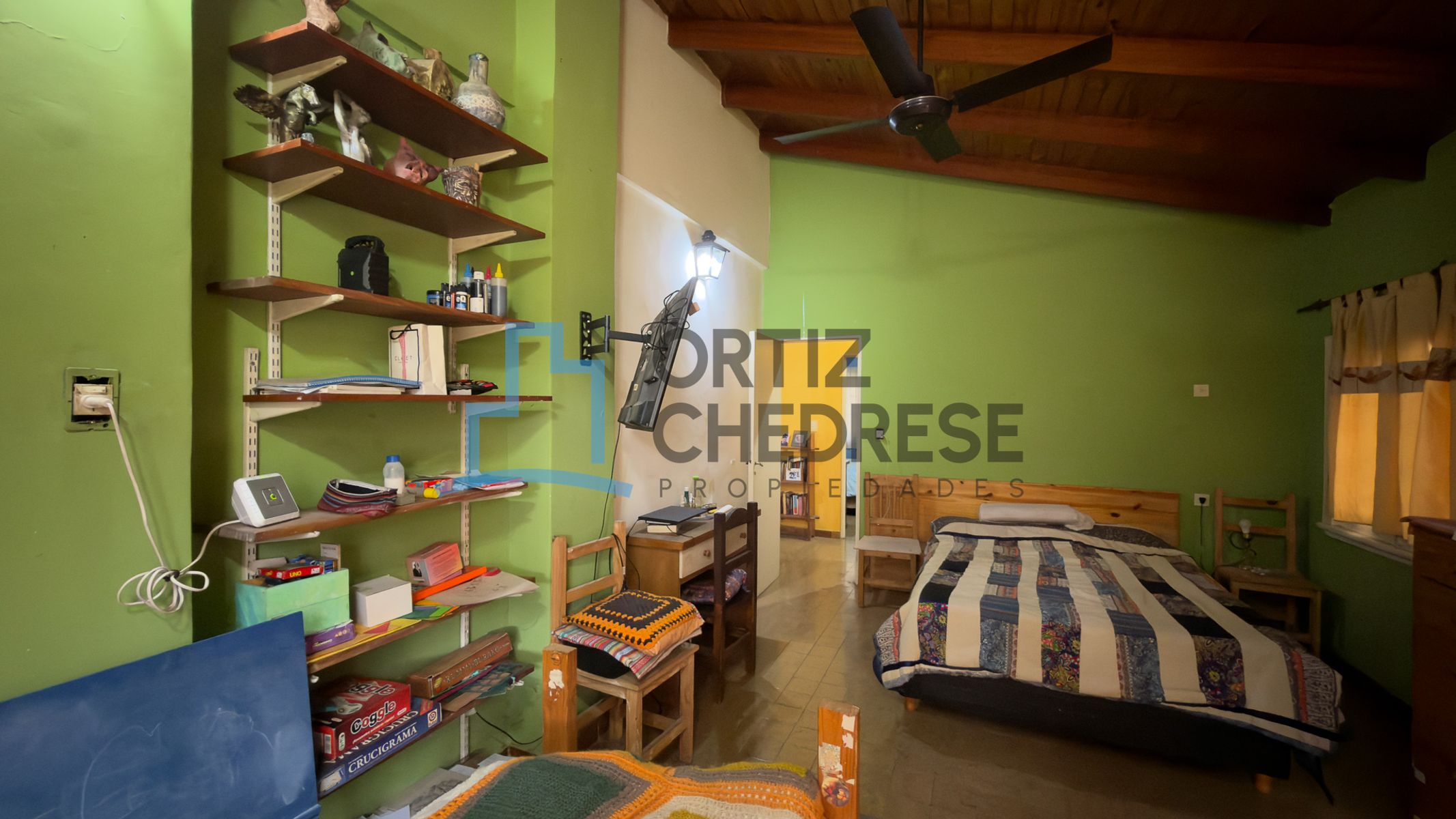 Arribeños 2100 - Casa de 4 ambientes en gran lote - Moreno - 21