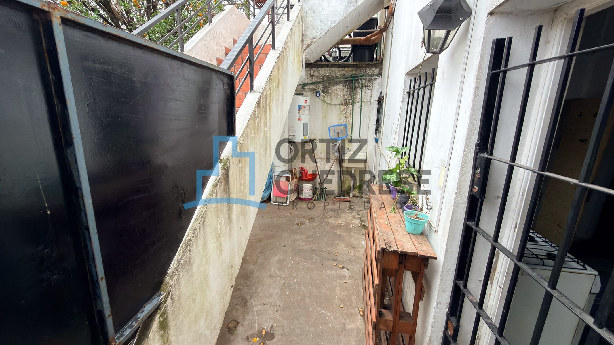 Guillermo White 5000 - PH en Planta Baja a remodelar con patio y garage - Munro - 7
