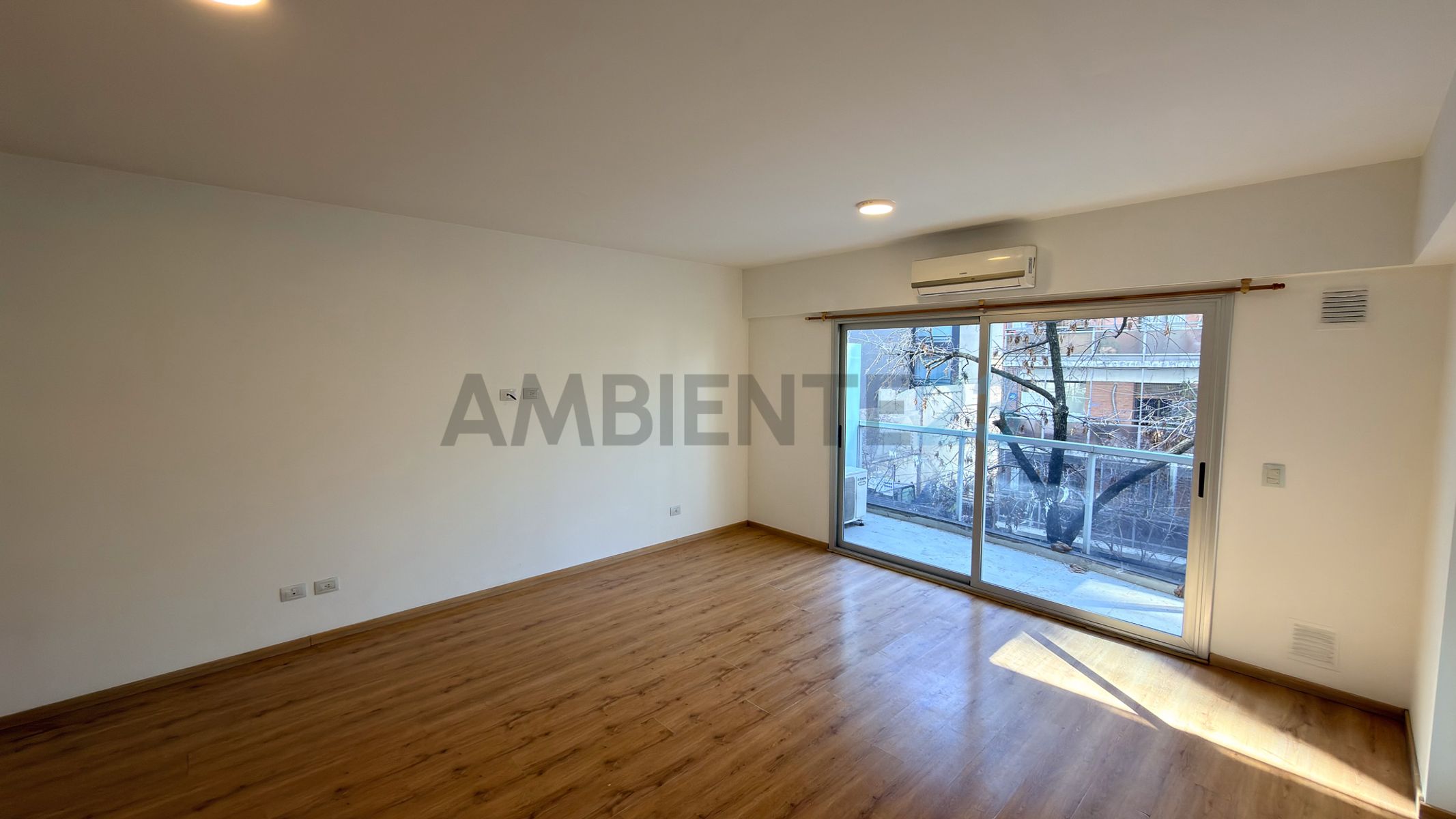 Zapata 200 - Departamento Monoambiente con balcón al frente - Palermo - 1