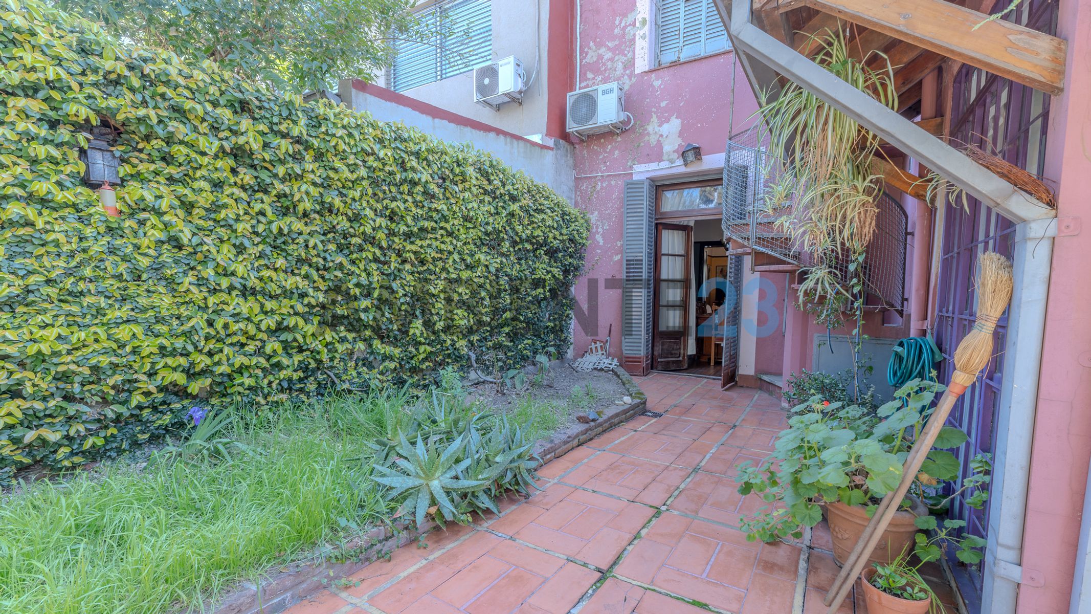 José León Cabezón 2200 - Casa de 6 ambientes en venta en Villa Pueyrredón - 33