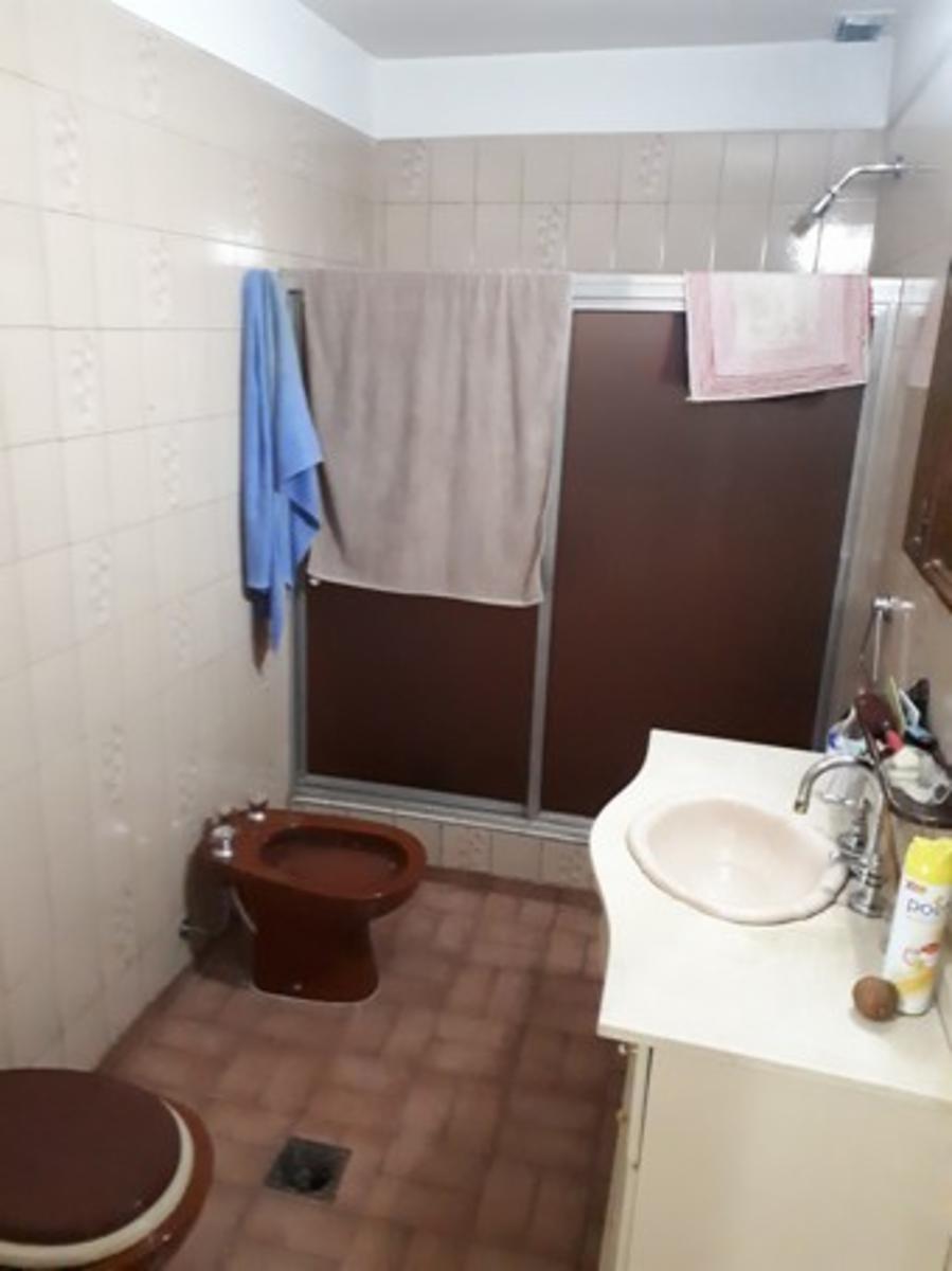 CASA 5 AMB Lote Propio 2 Plantas Garaje 3 Bañ - 16