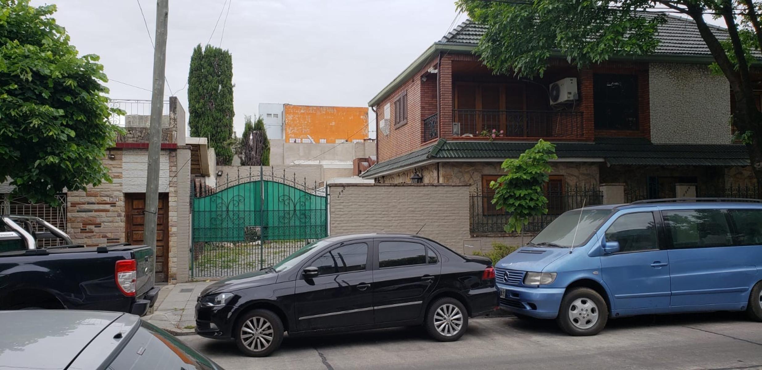 2 Propiedades unidas con Lotes de 12,07 x 24,05 y 9,02 x 24,06. Ideal Uso Comercial y Vivienda - 17