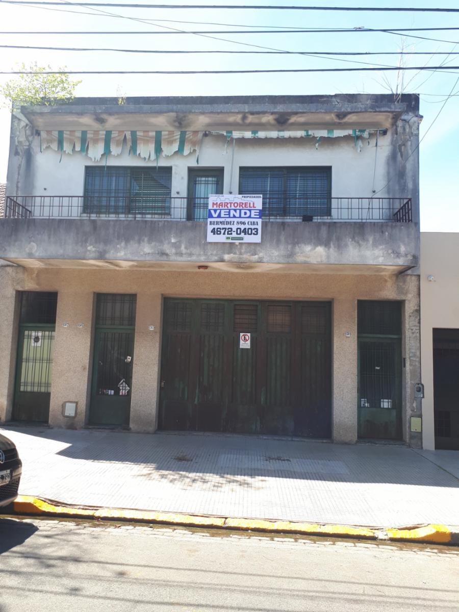 Lote 8,66 x 55 Galpón y 3 deptos por pasillo - 1
