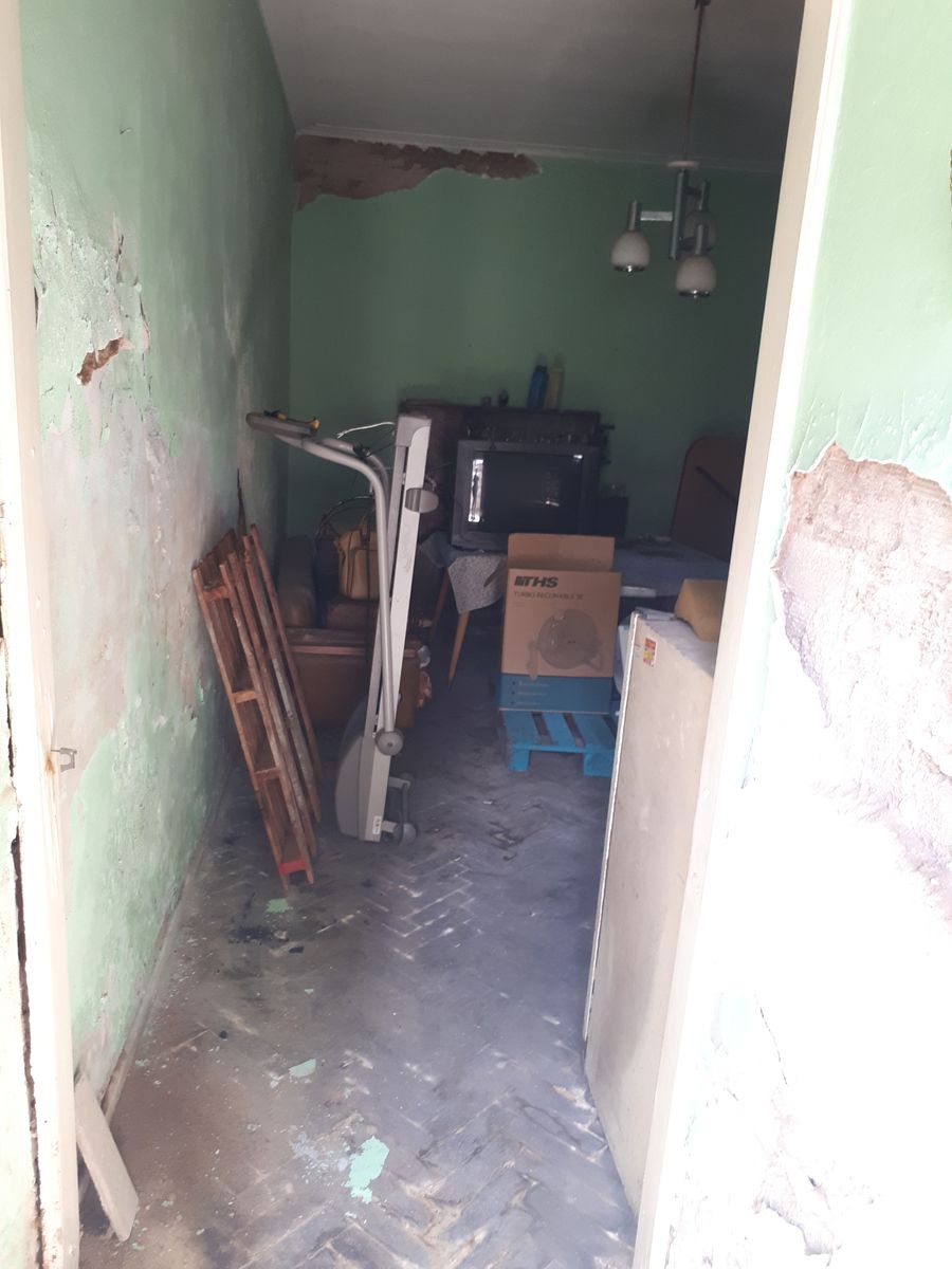 Lote 8,66 x 55 Galpón y 3 deptos por pasillo - 4