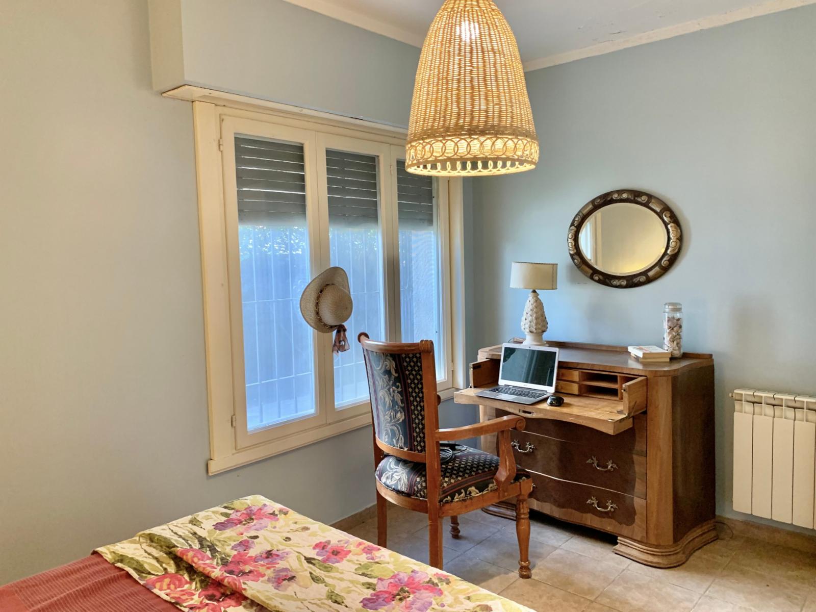 EXCELENTE CASA CON GRAN PARQUE A METROS DE LA PLAYA — foto 12