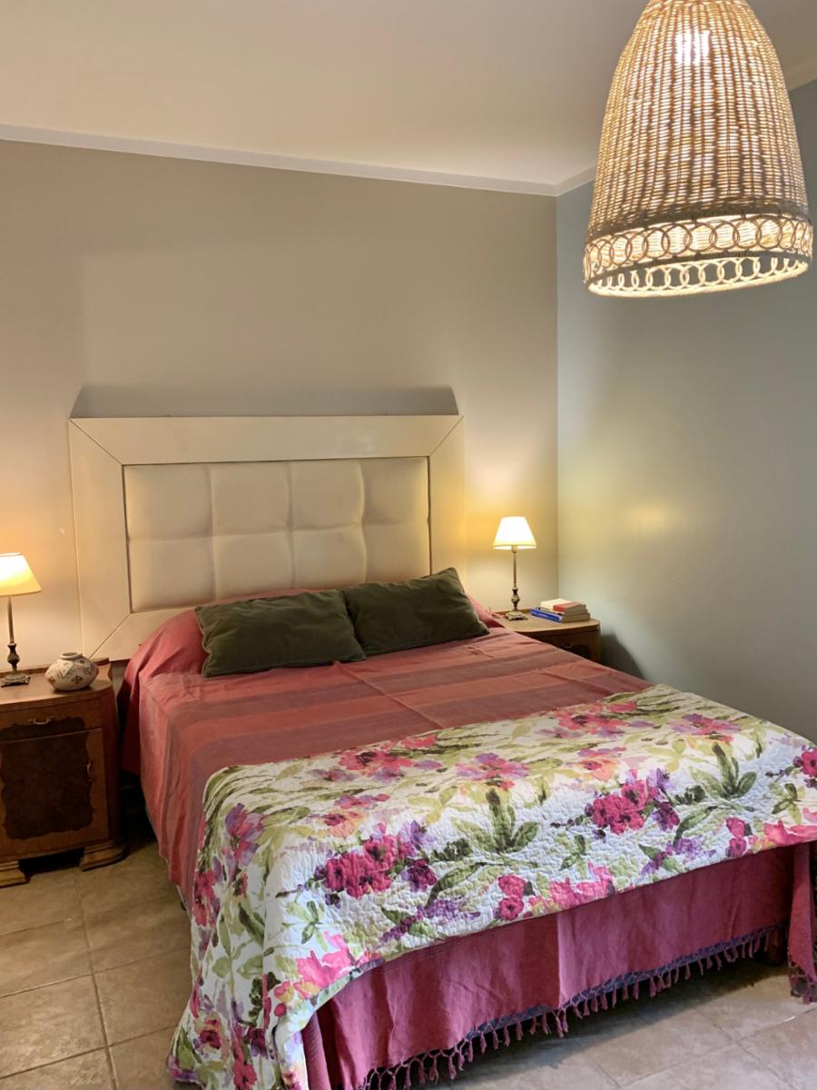 EXCELENTE CASA CON GRAN PARQUE A METROS DE LA PLAYA — foto 13