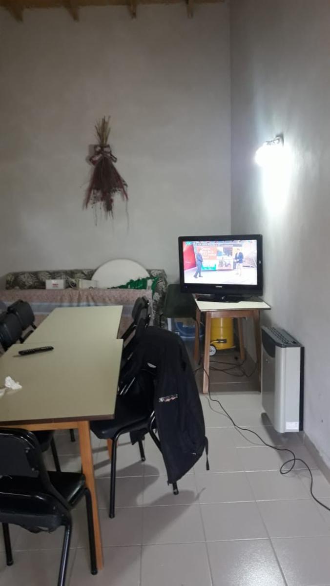 EXCELENTE LOCAL COMERCIAL + CASA A LA VENTA - 10