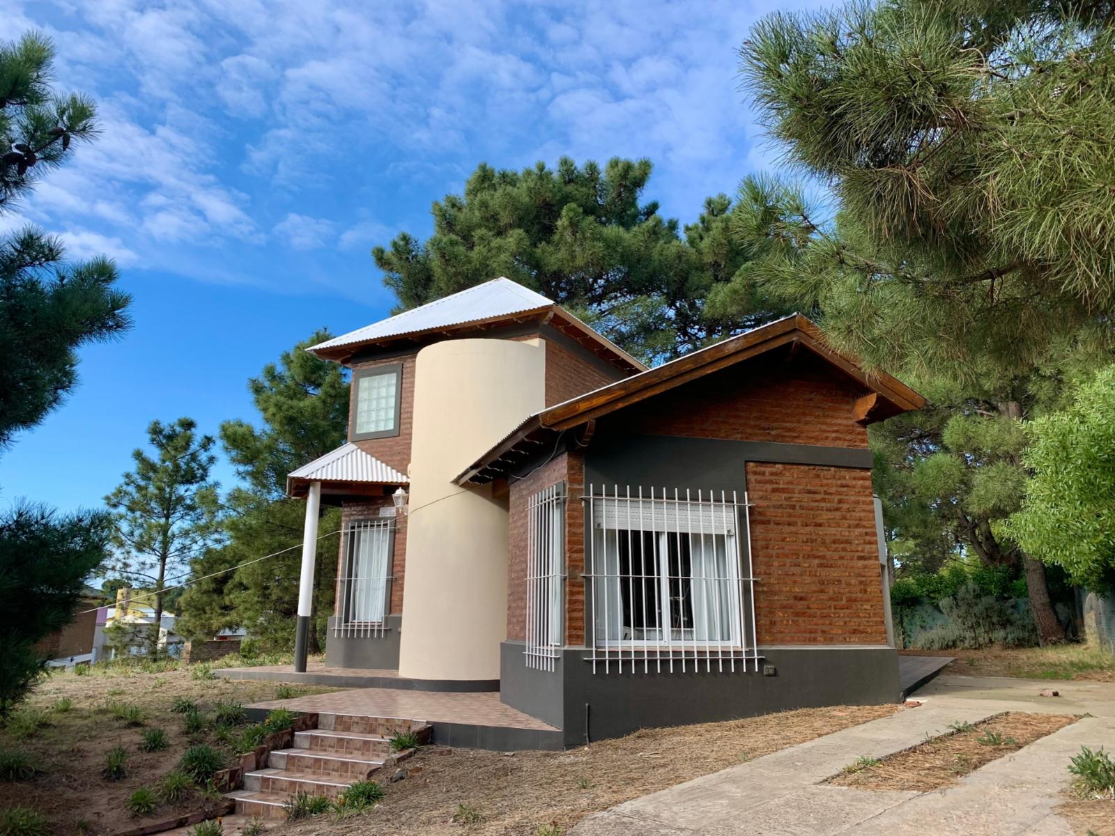 CASA 3 DORMITORIOS MONTE DEL ESTE