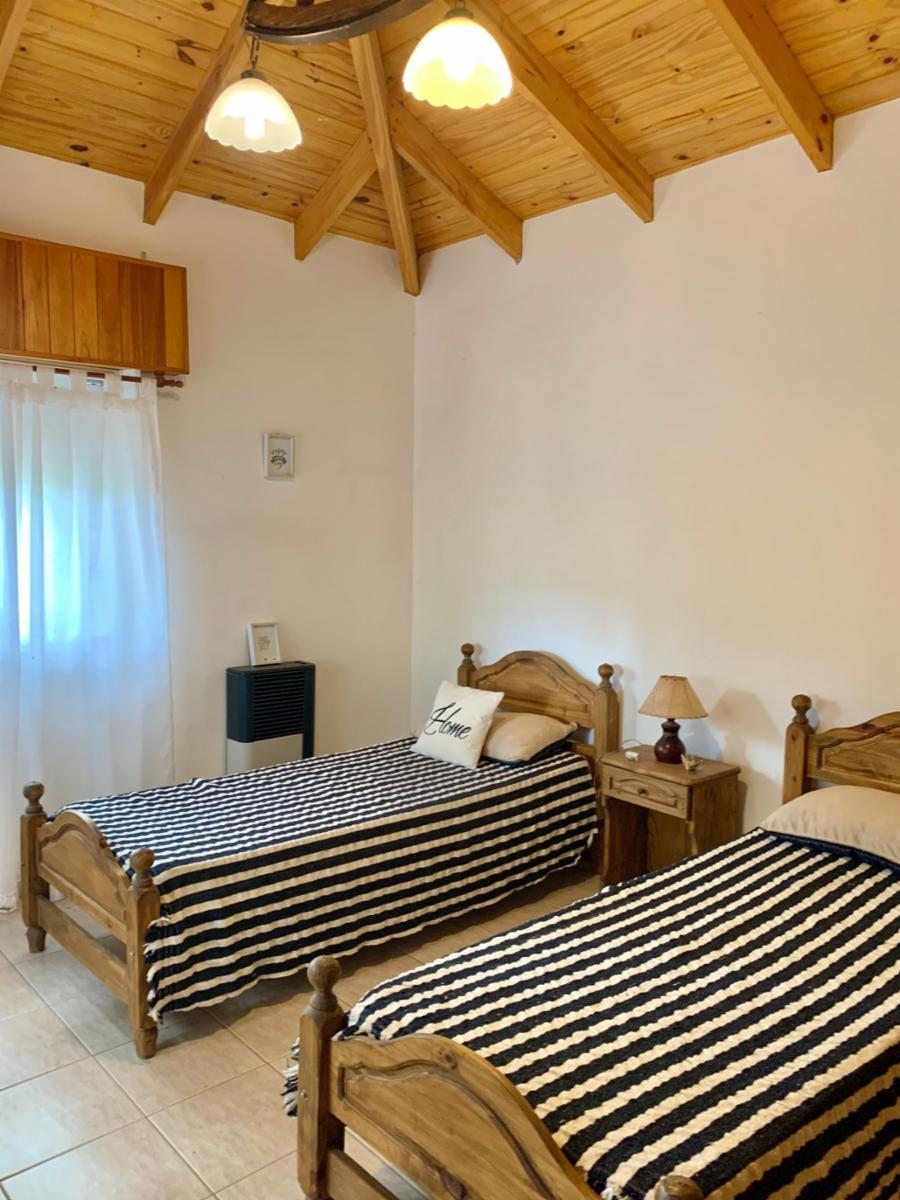 CASA 2 DORMITORIOS EN HERMOSA ESQUINA, SAUCE GRANDE — foto 11
